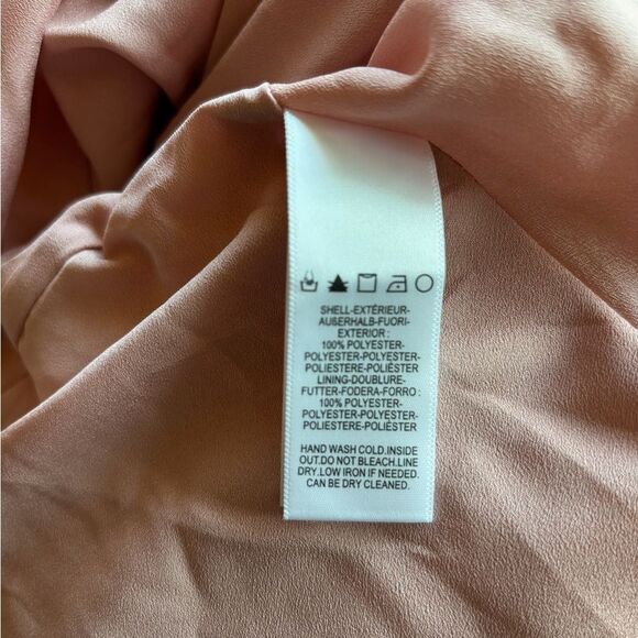 Nwt Delaney Dress
DRESS THE POPULATION  Floral Blush One-Shoulder Mini Dress - Picture 9 of 9